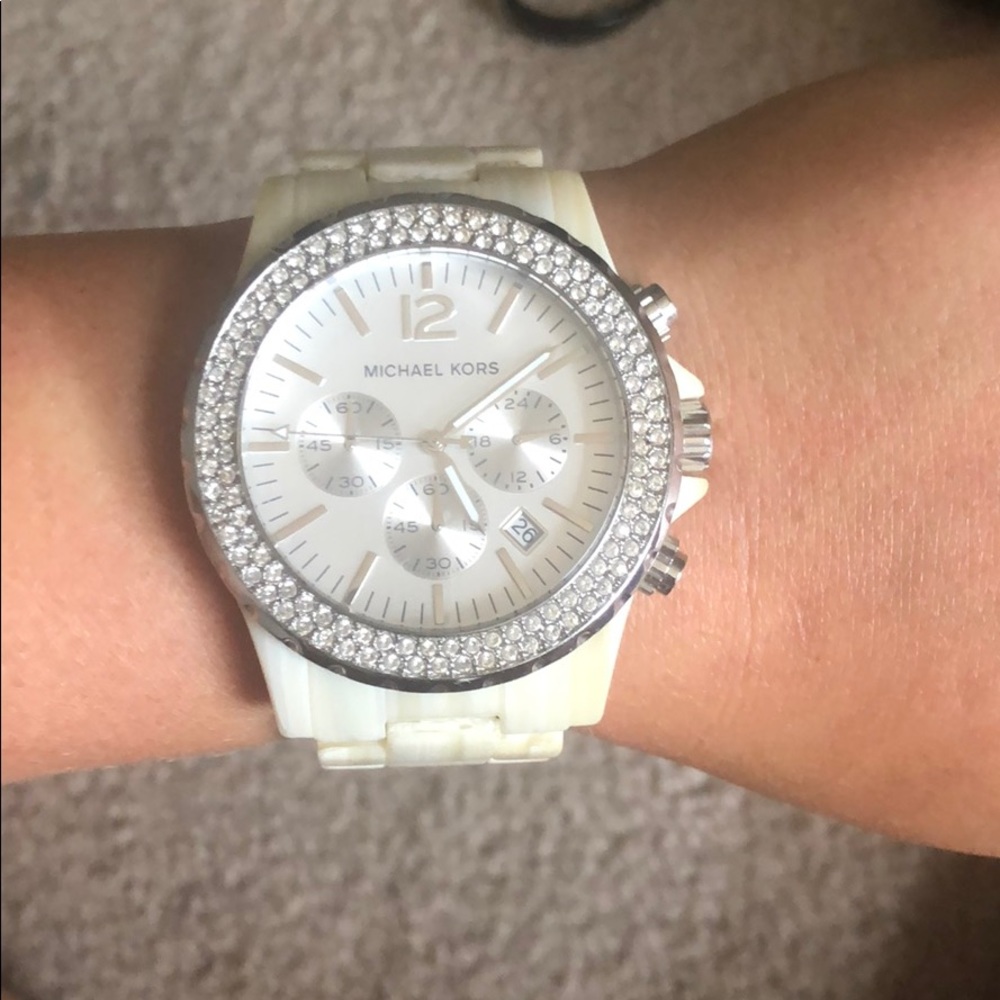 Michael Kors horn watch